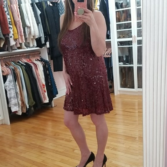 SOLD Altar'd State Sequin dress in burgundy, size M - Picture 5 of 16